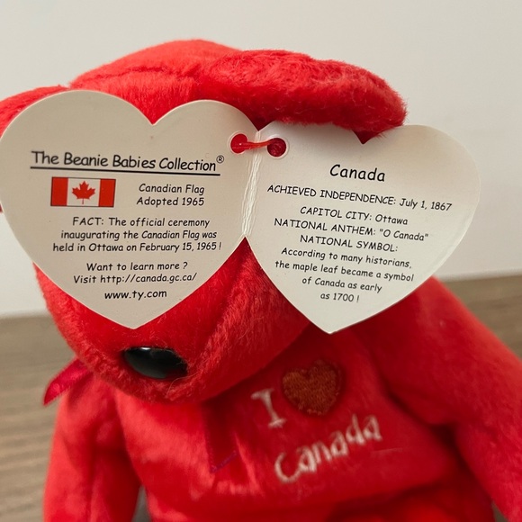Authentic Ty Beanie Babies “I ❤️ Canada” Bear, Circa 2004, NWT - Picture 3 of 4
